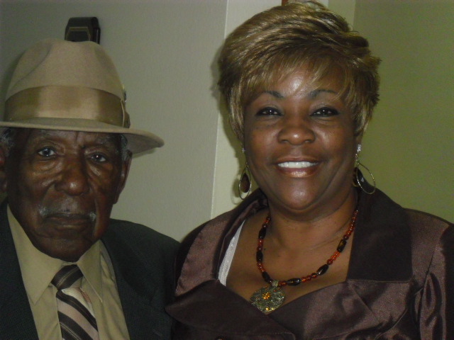 Olacee Harvey and niece, Dale Williams 